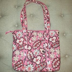 gently preowned Vera Bradley Tote.